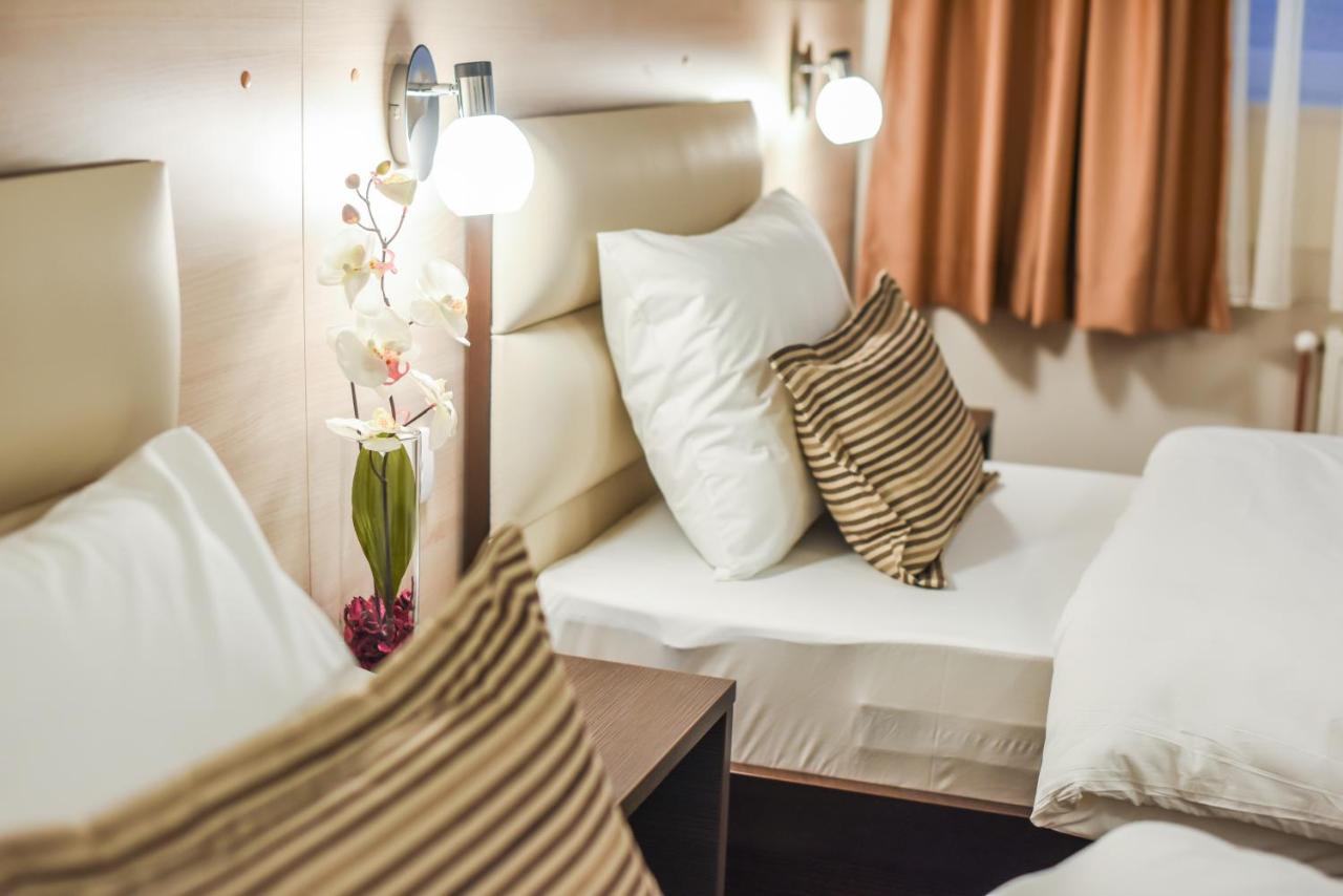Hotel Požega Eksteriør billede